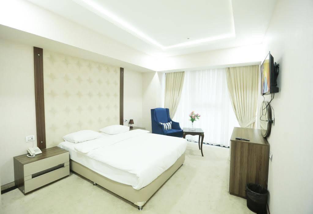 Continent Hotel באקו מראה חיצוני תמונה